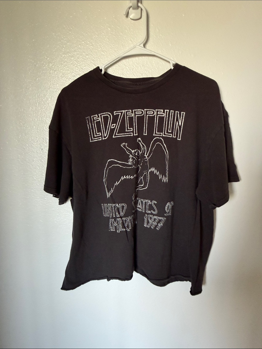 Vintage-Inspired Crop Top - Black